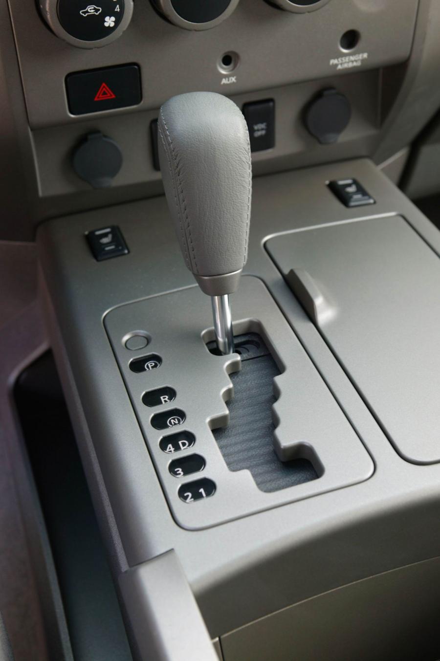  Nissan Titan 2006 года  (фото 14 из 89)
